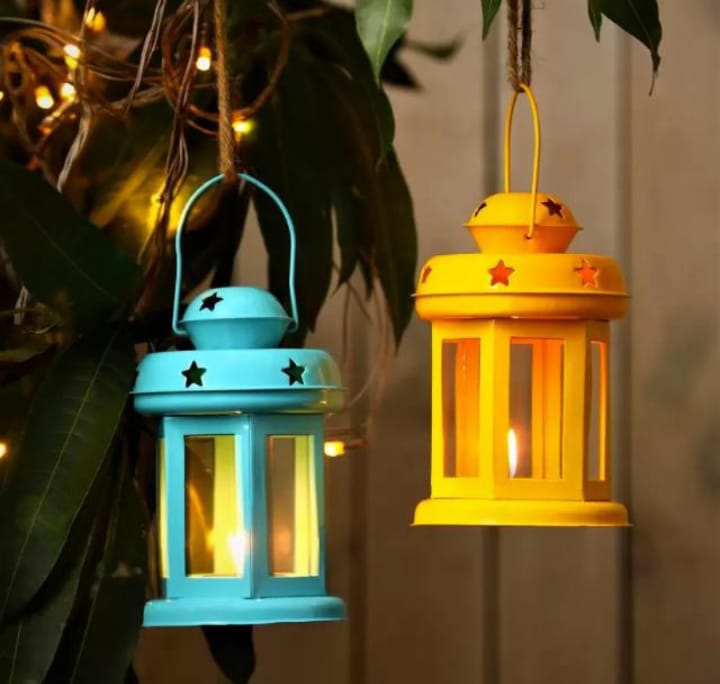 Hanging Lantern Shaped Tealight Holders (Set of 2)